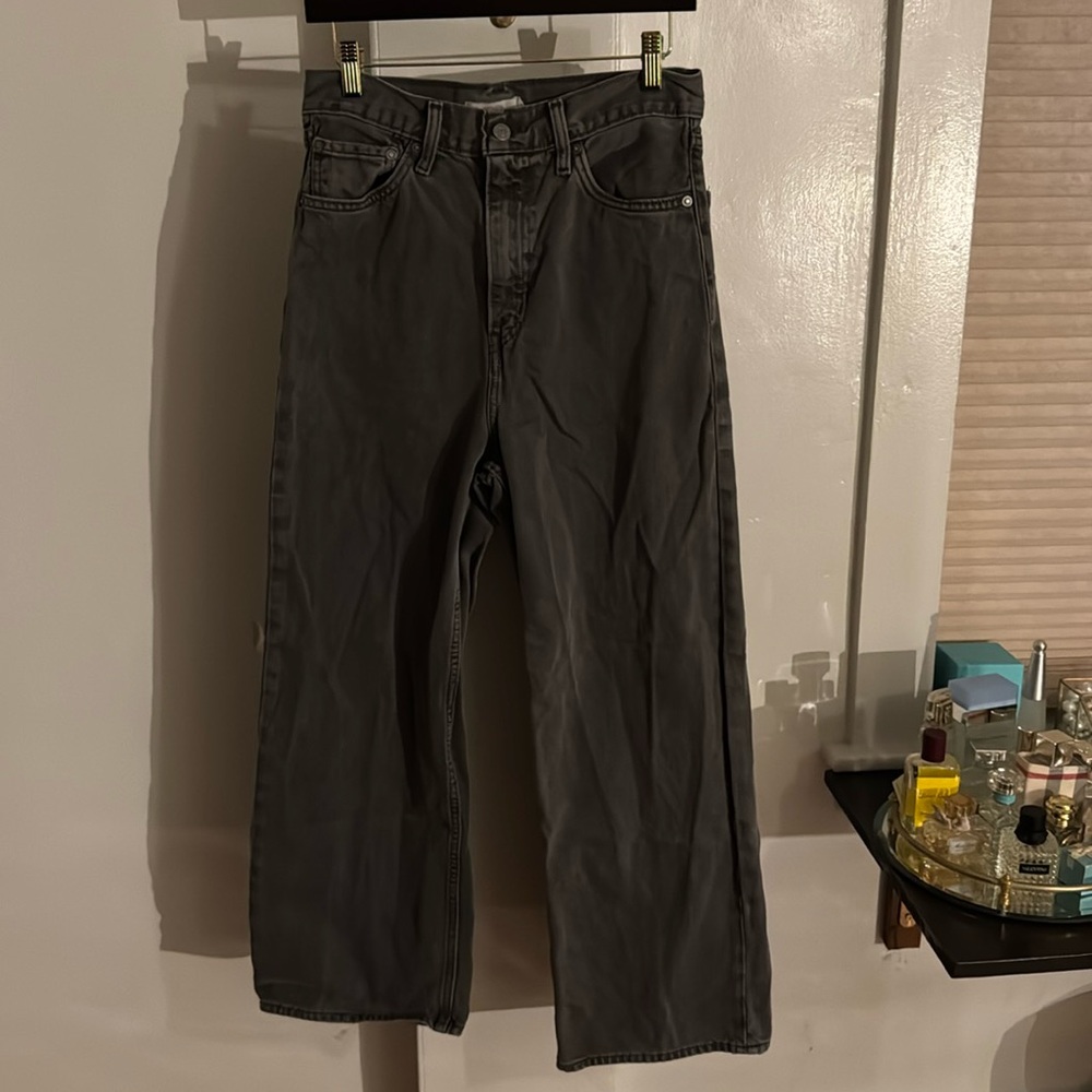 Levi’s High Loose size 29 Wide leg jeans